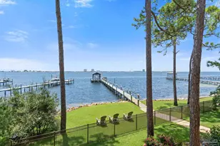 1203 Soundview Trail, Gulf Breeze, FL 32561 - Photo 47