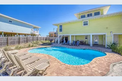 1303 Ariola Dr, Pensacola Beach, FL 32561 - Photo 17