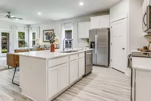 8057 Fir Tree Dr, Milton, FL 32583 - Photo 5