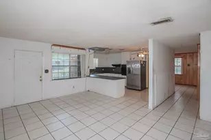 1300 E Leonard St, Pensacola, FL 32503 - Photo 17