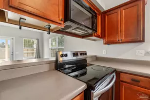 1944 Crosscreek Cir, Gulf Breeze, FL 32563 - Photo 11