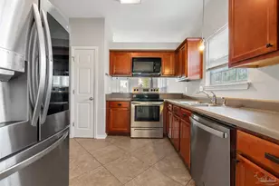 1944 Crosscreek Cir, Gulf Breeze, FL 32563 - Photo 9