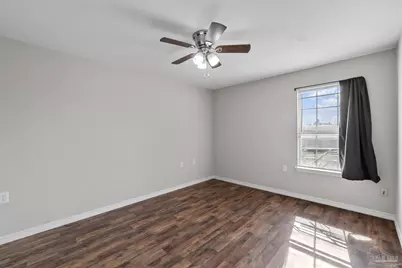 1944 Crosscreek Cir, Gulf Breeze, FL 32563 - Photo 17