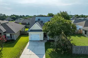 1944 Crosscreek Cir, Gulf Breeze, FL 32563 - Photo 29