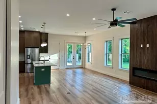 1003 W Wright St, Pensacola, FL 32502 - Photo 5