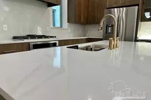 1003 W Wright St, Pensacola, FL 32502 - Photo 11