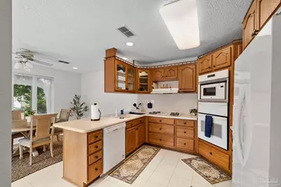 3367 Circle Dr, Gulf Breeze, FL 32563 - Photo 11