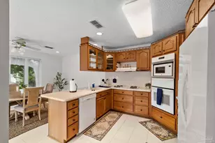 3367 Circle Dr, Gulf Breeze, FL 32563 - Photo 11