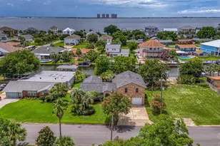 3367 Circle Dr, Gulf Breeze, FL 32563 - Photo 29