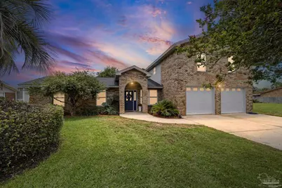 3367 Circle Dr, Gulf Breeze, FL 32563 - Photo 1
