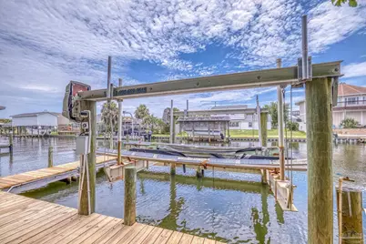 3367 Circle Dr, Gulf Breeze, FL 32563 - Photo 33