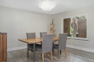 1555 Oak Shore Dr, Gulf Breeze, FL 32563 - Photo 7