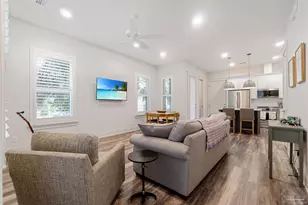 805 Covington Pl E, Pensacola, FL 32502 - Photo 7