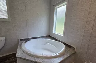 548 Pecan Ln, Holt, FL 32564 - Photo 19