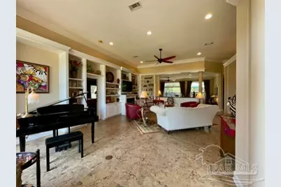 6955 Turnberry Cir, Navarre, FL 32566 - Photo 9