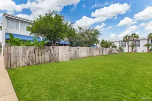 201 Pensacola Beach Rd, Gulf Breeze, FL 32561 - Photo 29