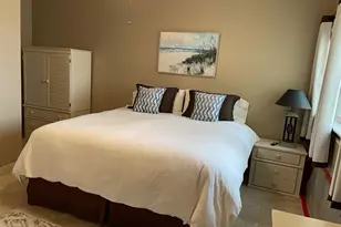 825 Bayshore Dr, Pensacola, FL 32507 - Photo 15