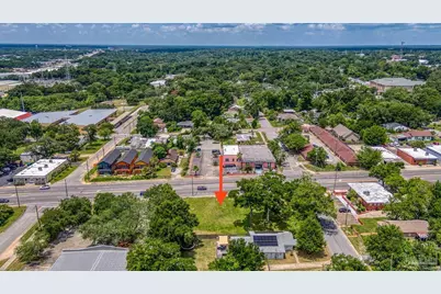 320 N Pace Blvd, Pensacola, FL 32514 - Photo 23