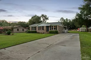 6252 Bayberry St, Milton, FL 32570 - Photo 3