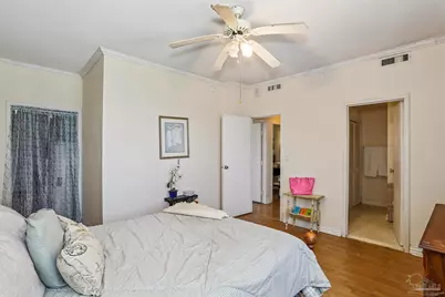 825 Bayshore Dr #302, Pensacola, FL 32507 - Photo 13