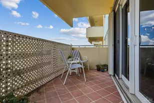 825 Bayshore Dr, Pensacola, FL 32507 - Photo 21