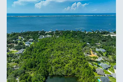 5364 Soundside Dr, Gulf Breeze, FL 32561 - Photo 9