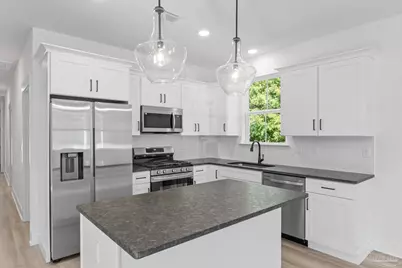 2419 N L St, Pensacola, FL 32501 - Photo 13