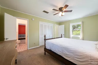 422 Fairpoint Dr, Gulf Breeze, FL 32561 - Photo 41