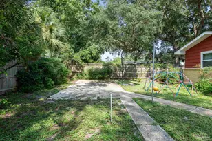 422 Fairpoint Dr, Gulf Breeze, FL 32561 - Photo 45