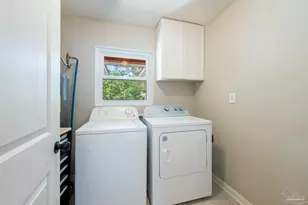 422 Fairpoint Dr, Gulf Breeze, FL 32561 - Photo 27