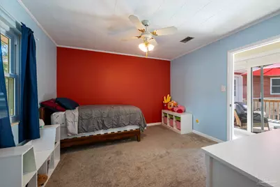 422 Fairpoint Dr, Gulf Breeze, FL 32561 - Photo 37