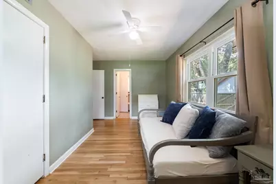 422 Fairpoint Dr, Gulf Breeze, FL 32561 - Photo 31