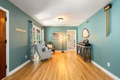 422 Fairpoint Dr, Gulf Breeze, FL 32561 - Photo 13