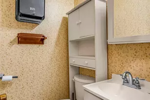 902 E Blount St, Pensacola, FL 32503 - Photo 15