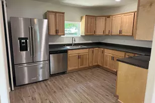 5684 Ventura Ln, Pensacola, FL 32526 - Photo 15