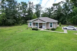 820 Fannie Rd, Century, FL 32535 - Photo 5