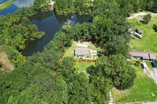 820 Fannie Rd, Century, FL 32535 - Photo 3