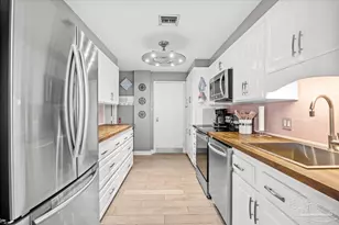 825 Bayshore, Pensacola, FL 32507 - Photo 7