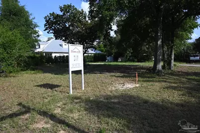 500 Fairpoint Dr, Gulf Breeze, FL 32561 - Photo 3