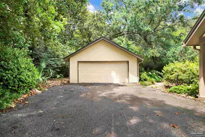 10159 Noriega Ln, Pensacola, FL 32514 - Photo 9