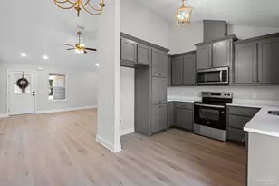 7929 Twin Lake Dr, Milton, FL 32583 - Photo 11