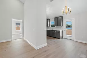 7929 Twin Lake Dr, Milton, FL 32583 - Photo 9