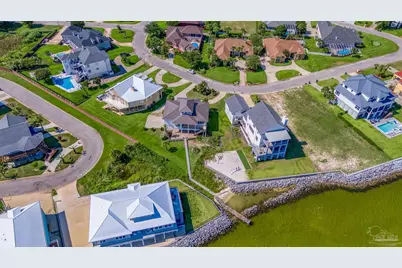 525 Windrose Cir, Pensacola, FL 32507 - Photo 61