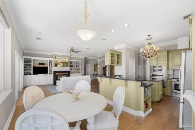525 Windrose Cir, Pensacola, FL 32507 - Photo 23