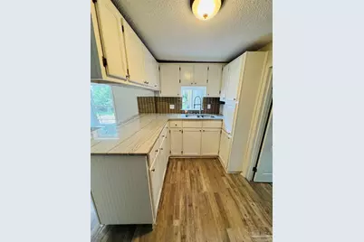 114 E Maxwell St, Pensacola, FL 32503 - Photo 13