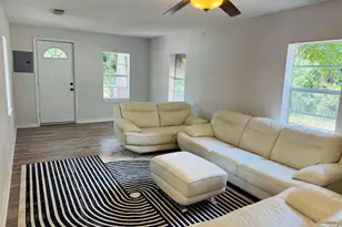 114 E Maxwell St, Pensacola, FL 32503 - Photo 5