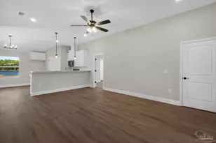 7933 Twin Lake Dr, Milton, FL 32583 - Photo 7