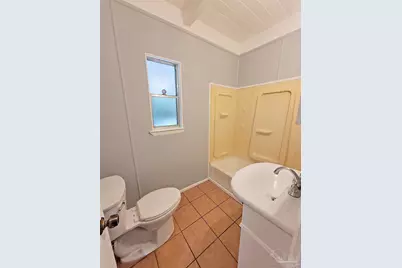 102 Tennessee Dr, Pensacola, FL 32505 - Photo 13