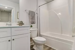 7151 Village Ln, Pensacola, FL 32504 - Photo 11