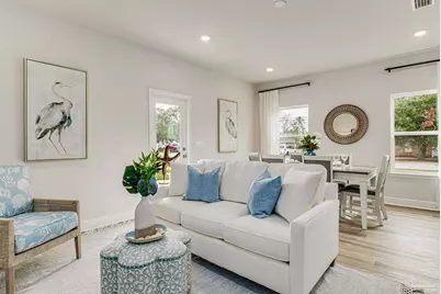 7151 Village Ln, Pensacola, FL 32504 - Photo 9